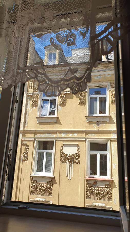 Spa Apartment Raisova Карлови Вари Екстериор снимка