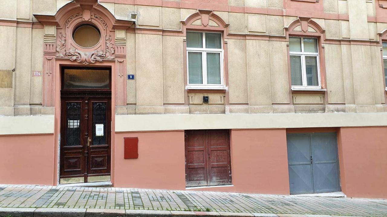 Spa Apartment Raisova Карлови Вари Екстериор снимка
