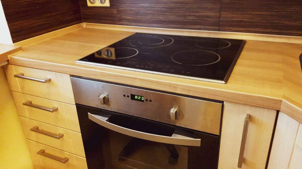 Spa Apartment Raisova Карлови Вари Екстериор снимка